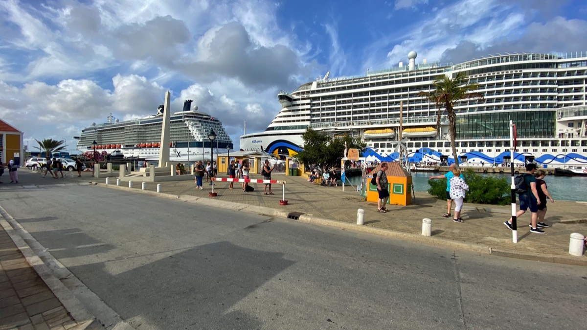 Hafenstraße von Bonaire